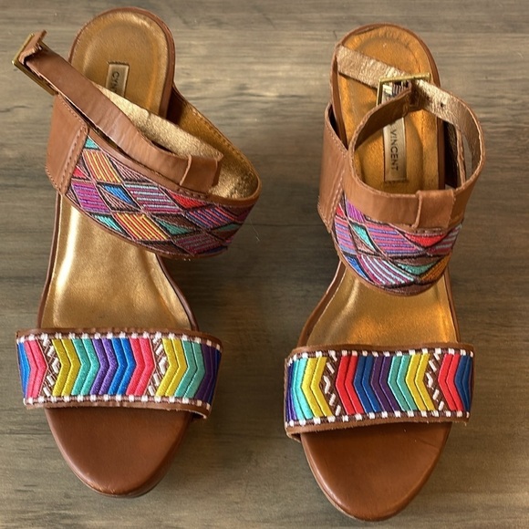 Cynthia Vincent, wedge ankle strap leather platform rainbow sandal, size 7.5 - Picture 3 of 10